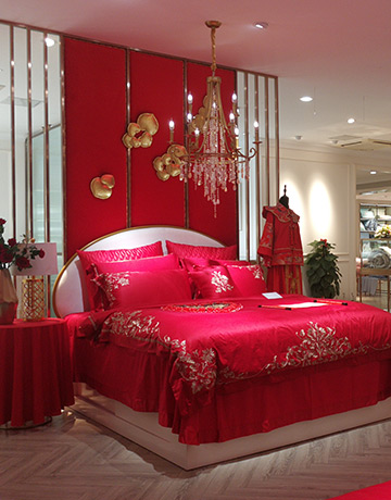 豐厚年終返利及裝修補貼